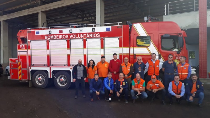 Ao todo 16 pessoas participaram da 131ª sessão da Oficina Regional de Defesa Civil